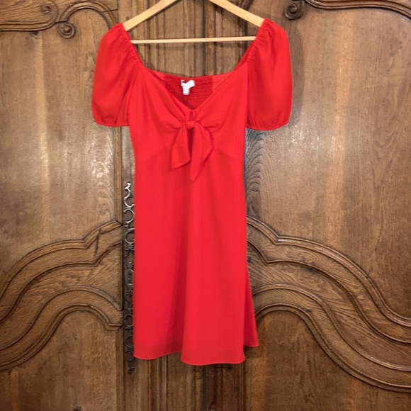 Gianni Bini Ivy Tie Front Puff Sleeve Red Mini Dress NEW - Picture 4 of 14